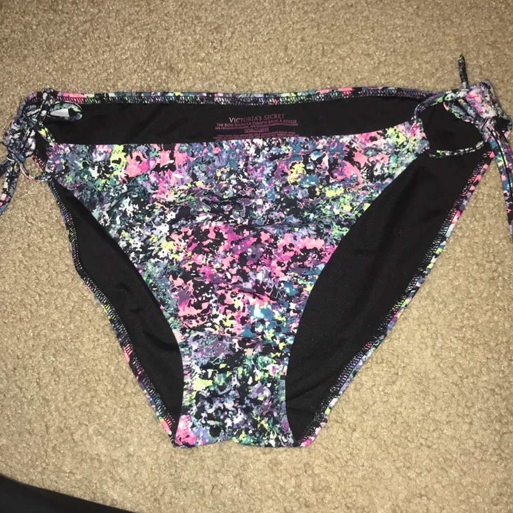 ✨Victoria’s Secret Bikini Bottom!🔥✨